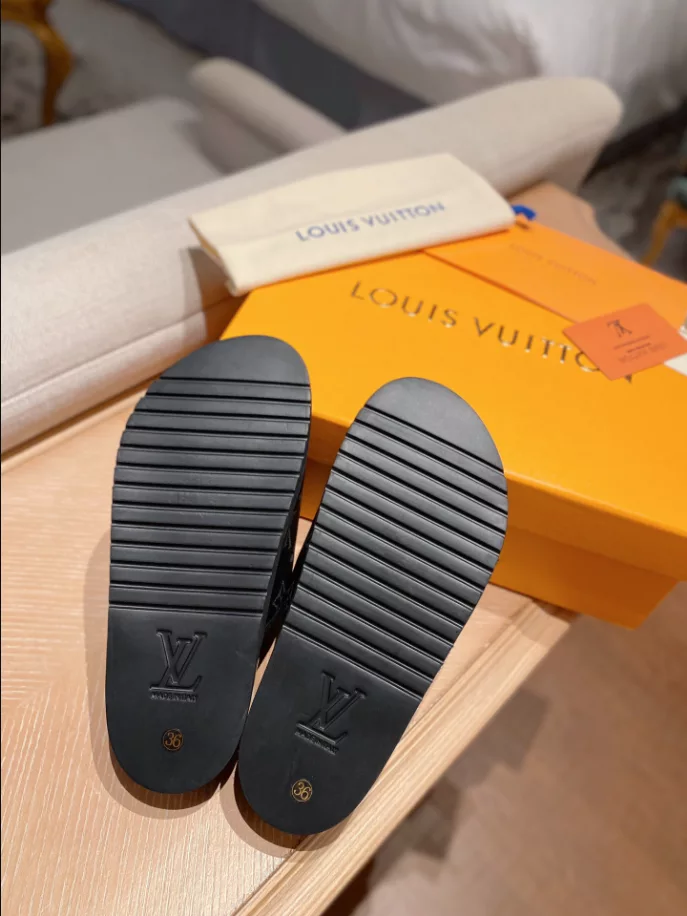 SmartChoice 7311 LOUIS VUITTON MIAMI MULE SANDAL – LVS27