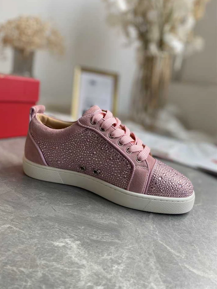 SportInspired 4773 CHRISTIAN LOUBOUTIN LOW TOP SNEAKER – CL167