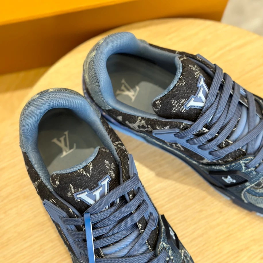 SportInspired 5023 LV TRAINER SNEAKER – LSVT406