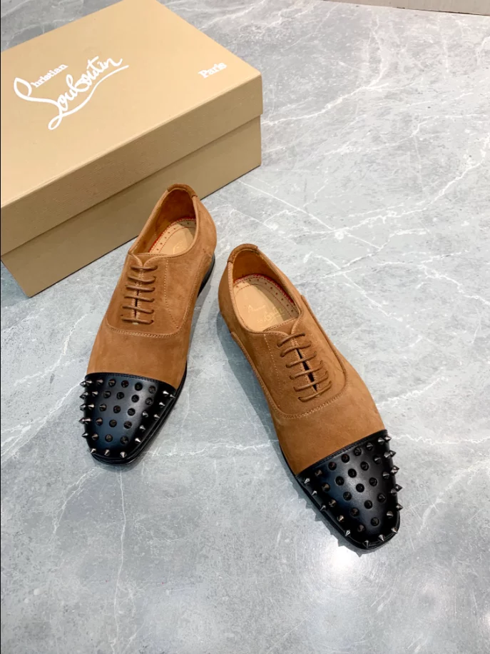 StreetReady 2066 CHRISTIAN LOUBOUTIN SUEDE – LDC022