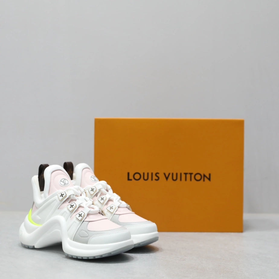 StreetReady 3211 LV ARCHLIGHT SNEAKER – LSVM014