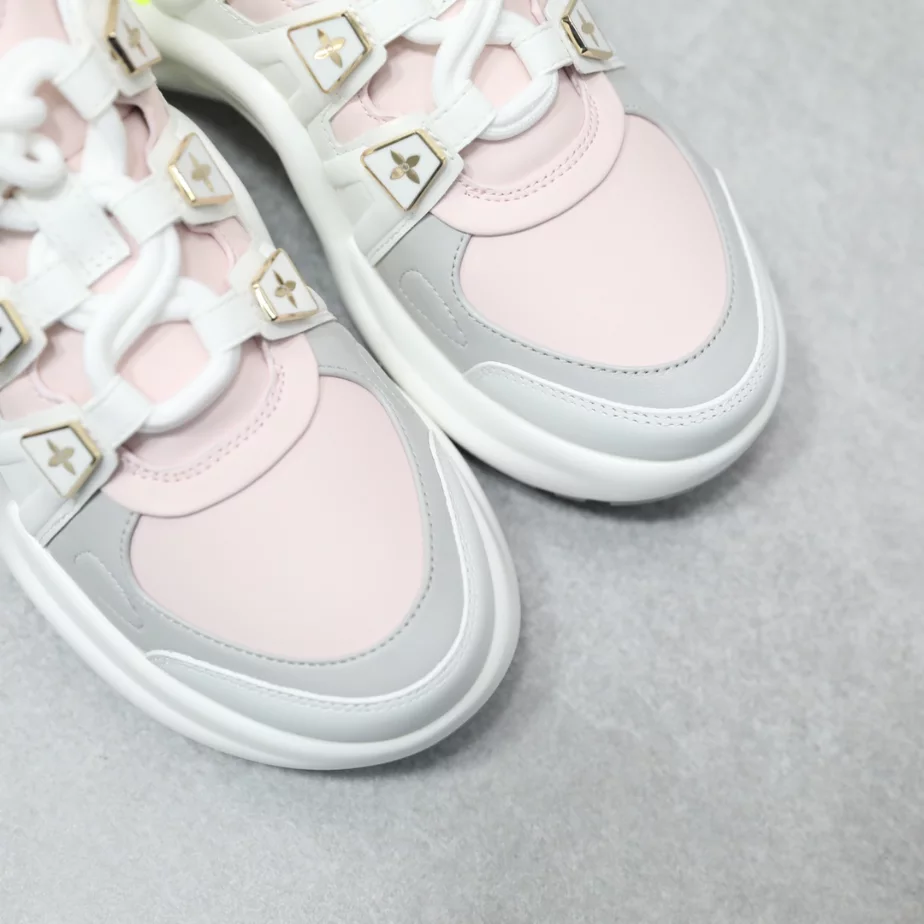 StreetReady 3211 LV ARCHLIGHT SNEAKER – LSVM014