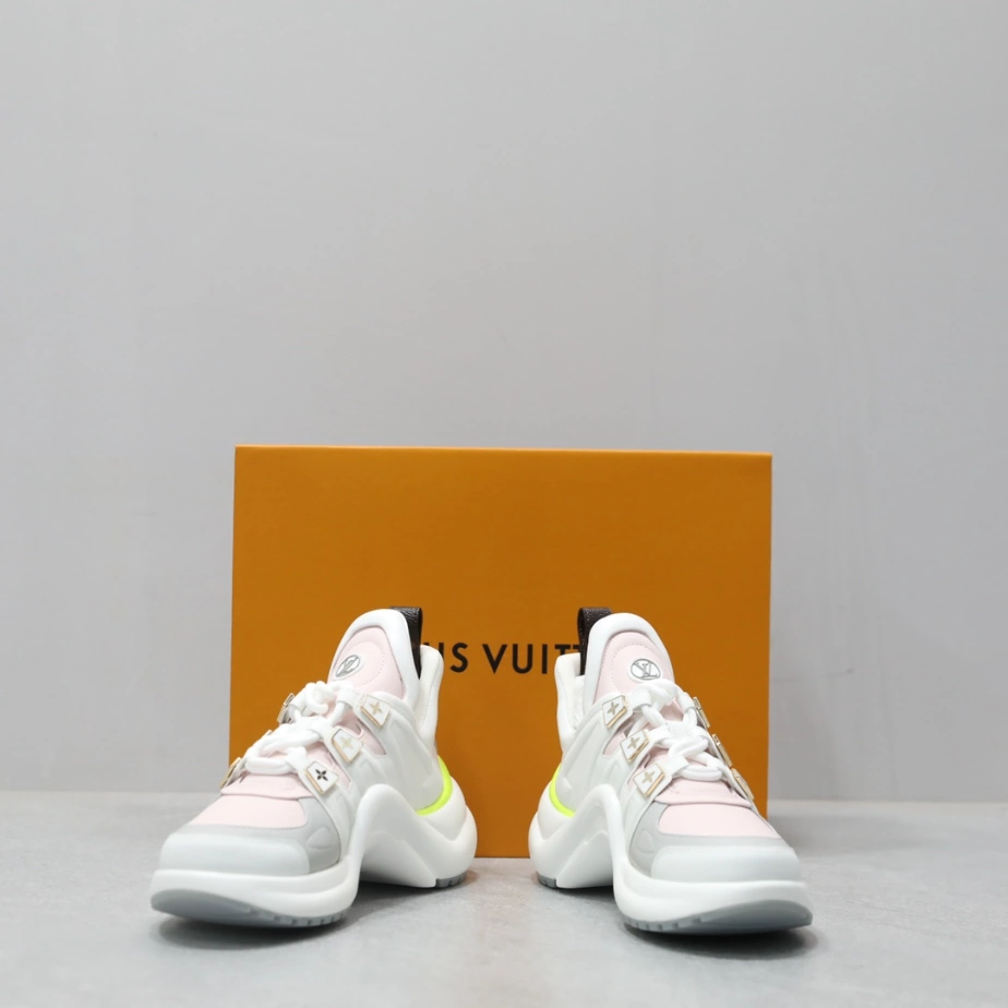 StreetReady 3211 LV ARCHLIGHT SNEAKER – LSVM014