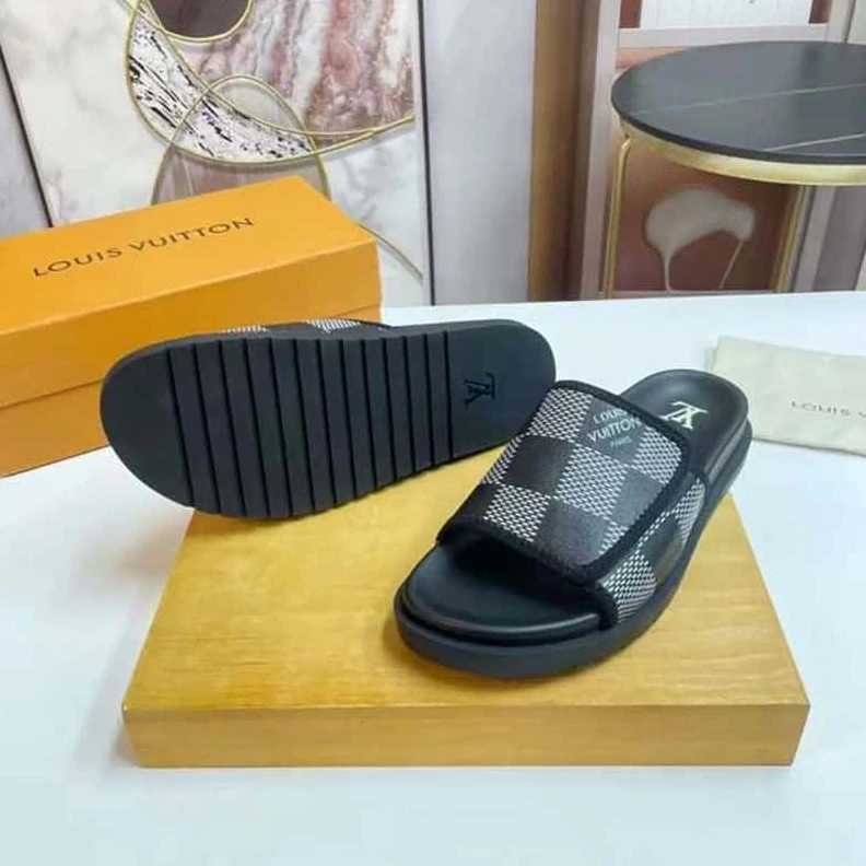 StreetReady 4194 LOUIS VUITTON MIAMI MULE SANDAL – LVS28