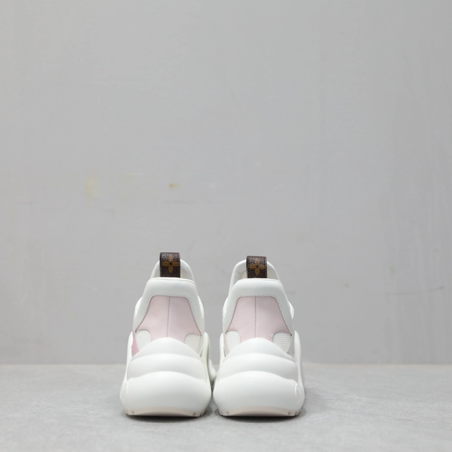 TopPick 3880 LV ARCHLIGHT SNEAKER – LSVM007