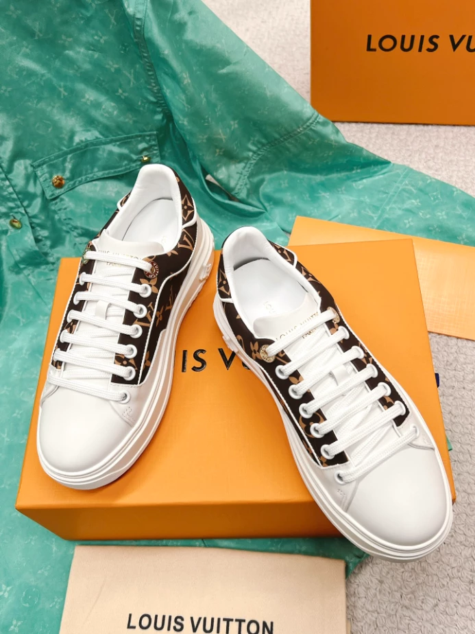 TopPick 4673 LV TIME OUT SNEAKER – LSVM043