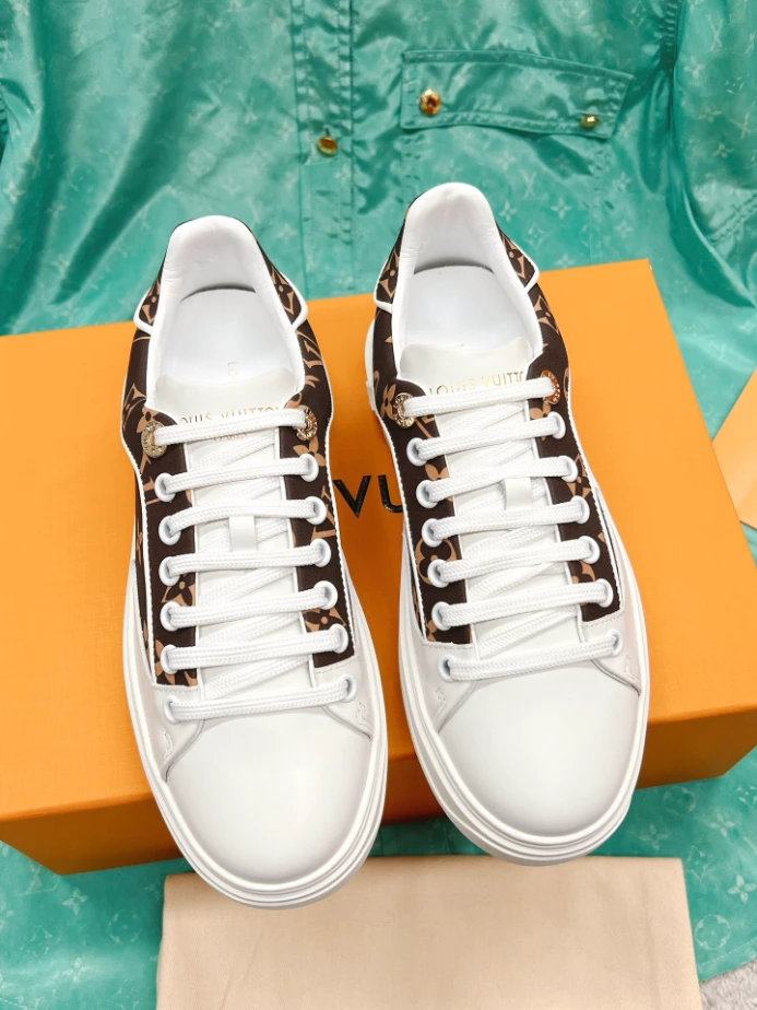 TopPick 4673 LV TIME OUT SNEAKER – LSVM043