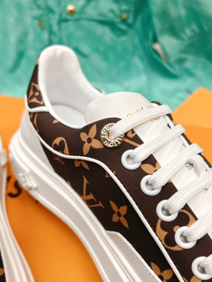 TopPick 4673 LV TIME OUT SNEAKER – LSVM043