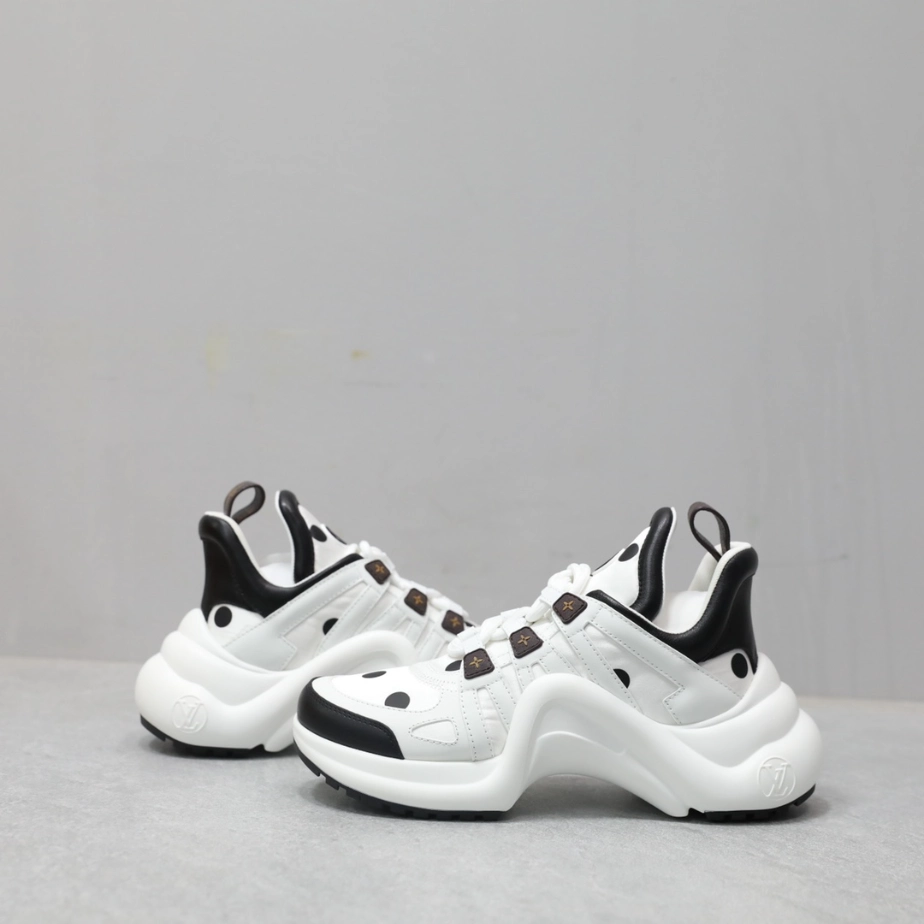 TopPick 5765 LV ARCHLIGHT SNEAKER – LSVM008