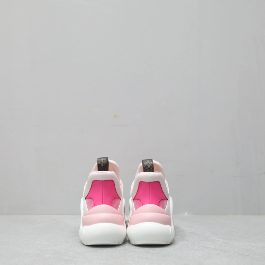 TopPick 8545 LV ARCHLIGHT SNEAKER – LSVM003
