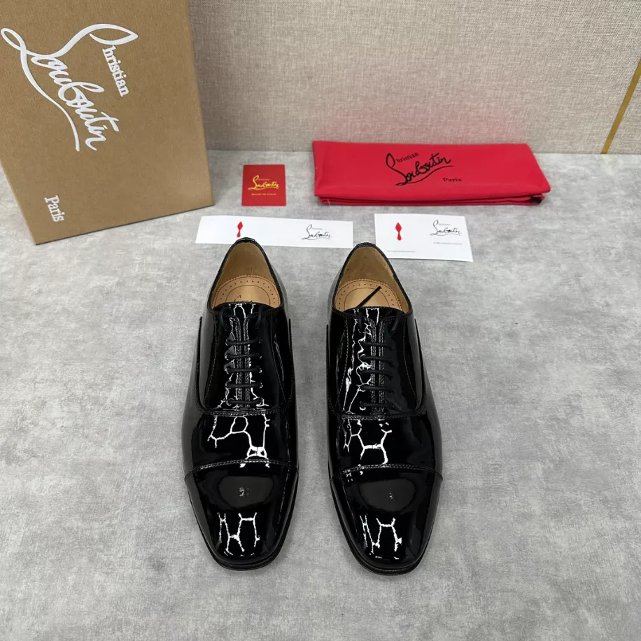 Trendy 8117 CHRISTIAN LOUBOUTIN GREGGO LOAFERS – LDC029
