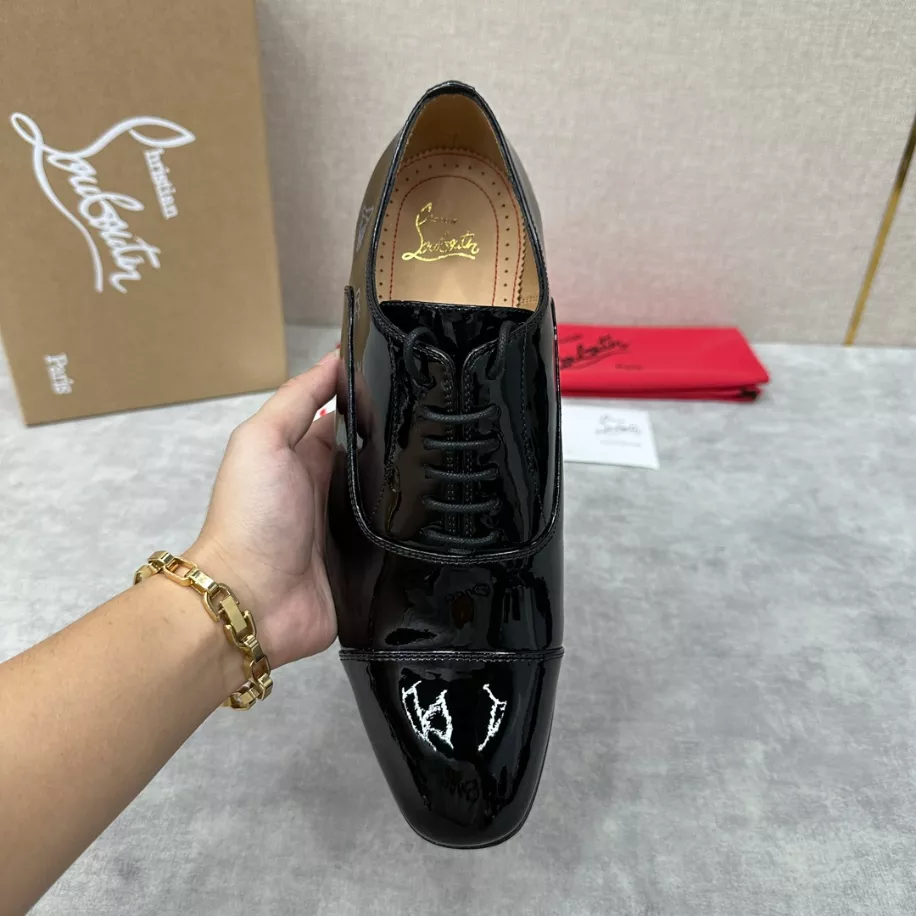 Trendy 8117 CHRISTIAN LOUBOUTIN GREGGO LOAFERS – LDC029