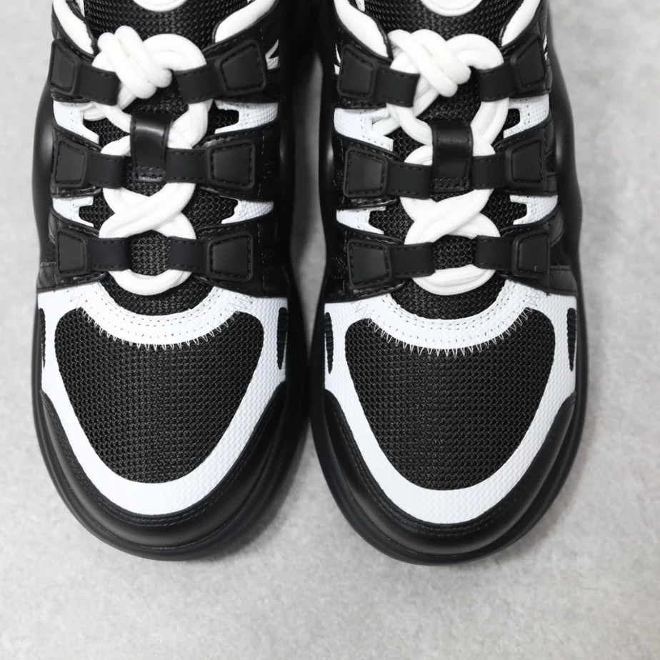UrbanStyle 3676 LV ARCHLIGHT SNEAKER – LSVM023
