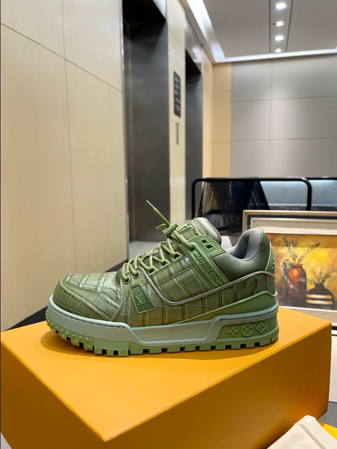 UrbanStyle 5458 LV TRAINER MAXI SNEAKER – LSVT413