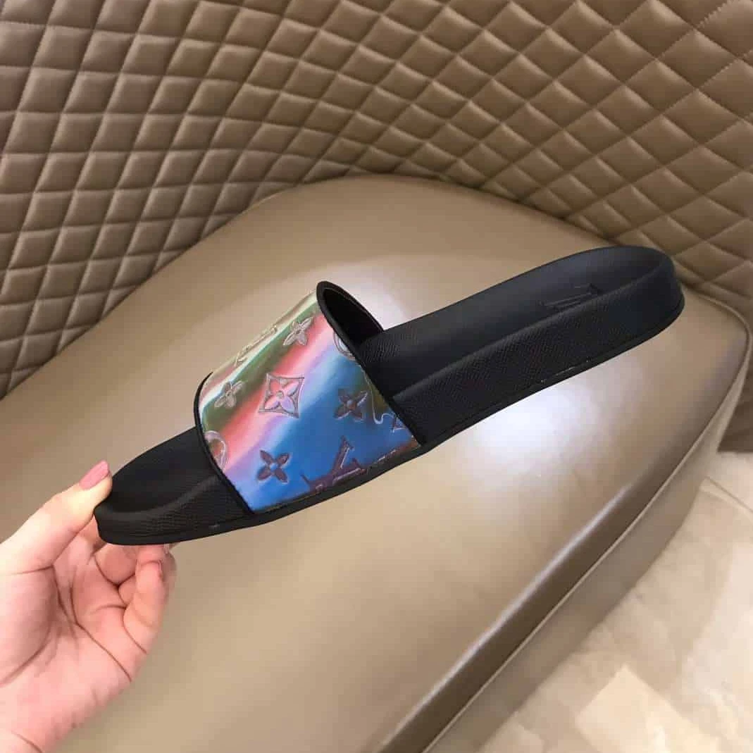 UrbanStyle 9123 LOUIS VUITTON SLIDES – LVS2