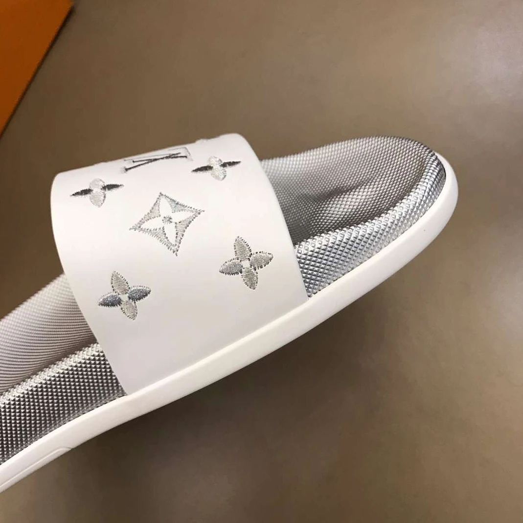 WellDesigned 6986 LOUIS VUITTON SLIDES – LVS23