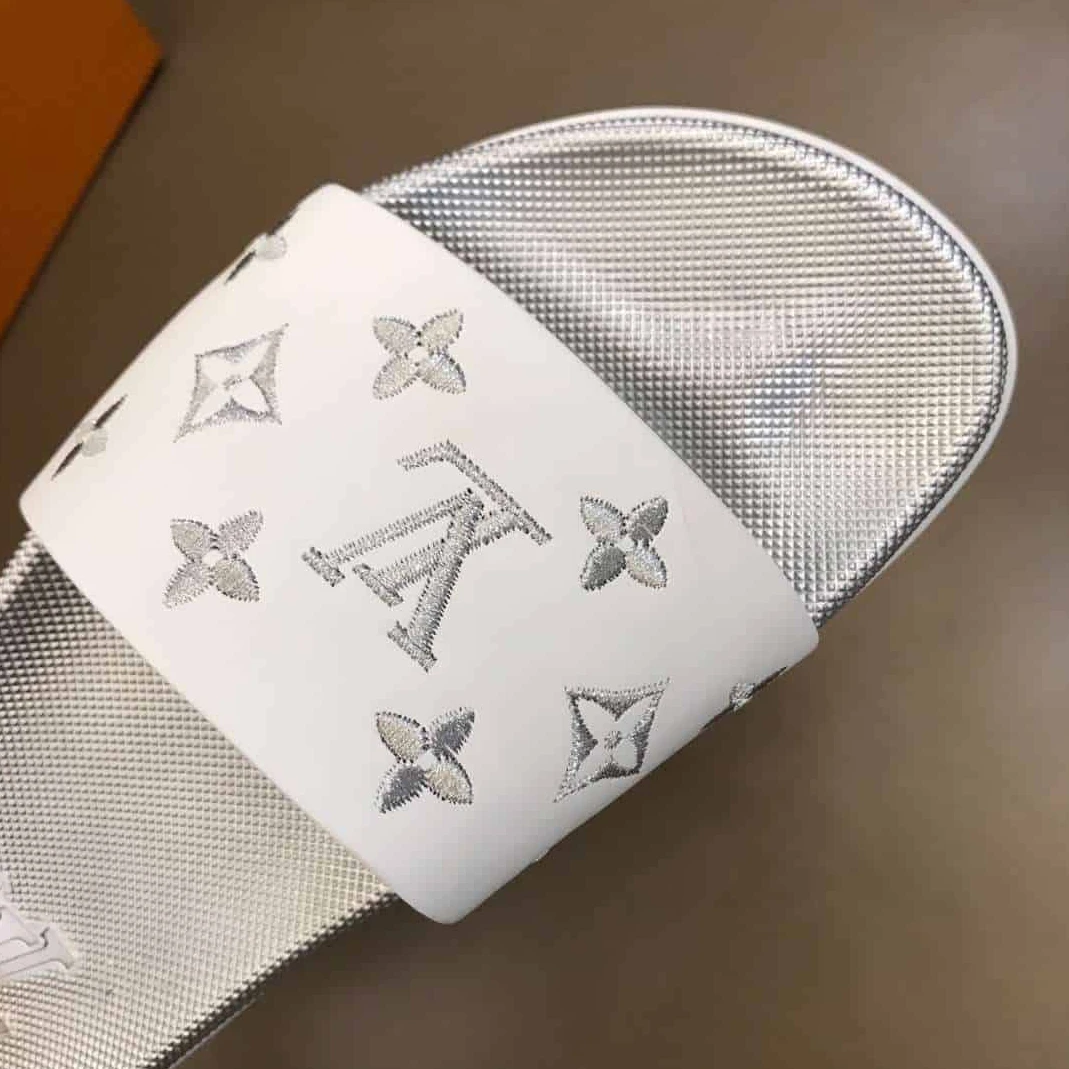 WellDesigned 6986 LOUIS VUITTON SLIDES – LVS23
