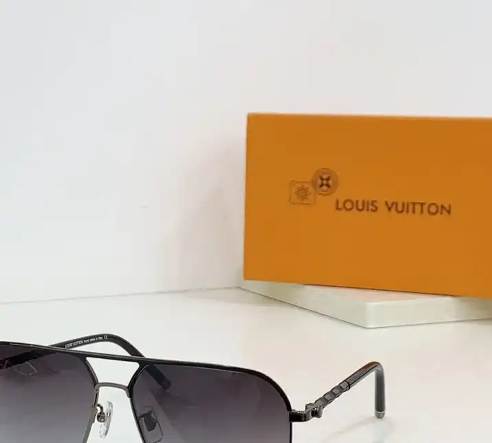 LV Sunglasses 5502A-0031 RepLadies