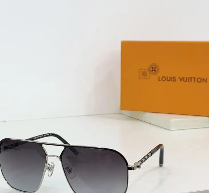 LV Sunglasses 5502A-0031 RepLadies