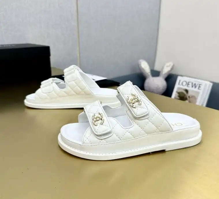 hype Chanel Slippers