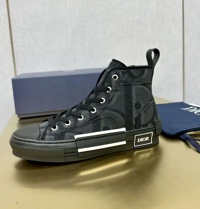 hype Christian Dior Sneakers