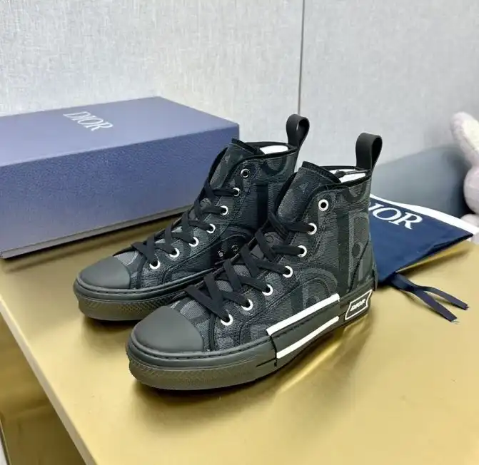 hype Christian Dior Sneakers