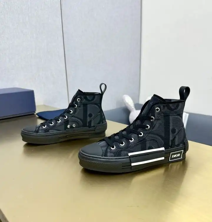 hype Christian Dior Sneakers