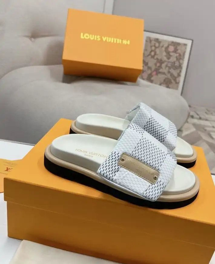 hype LV Slippers