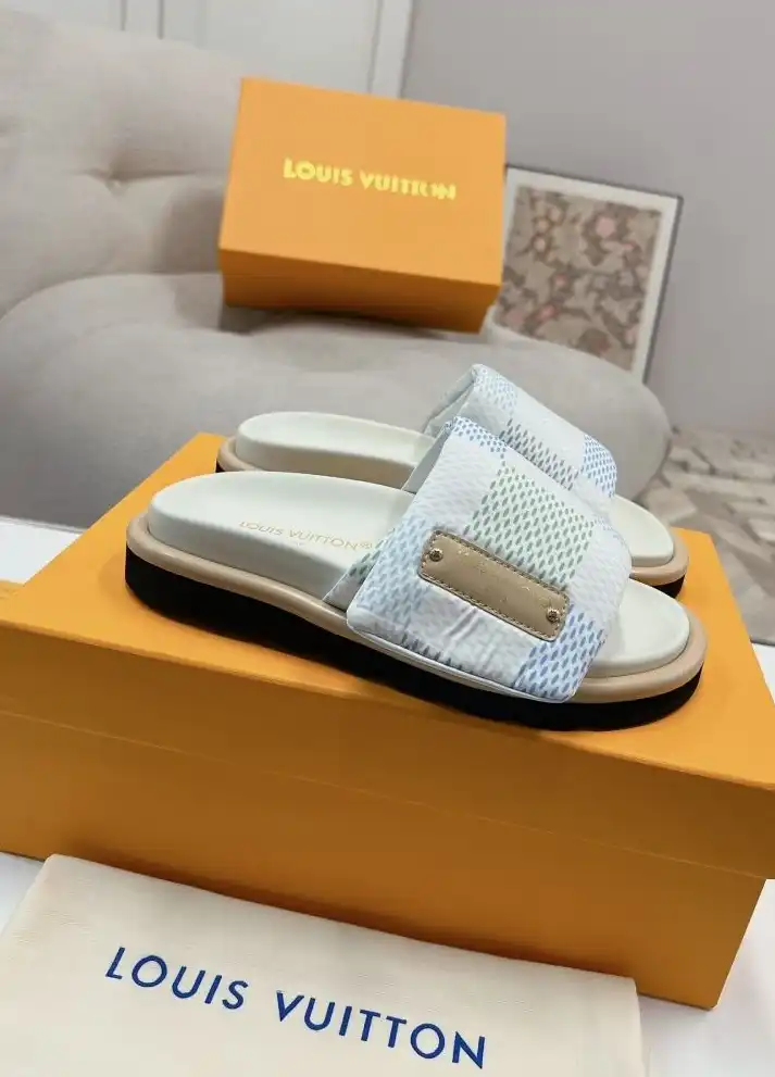 hype LV Slippers