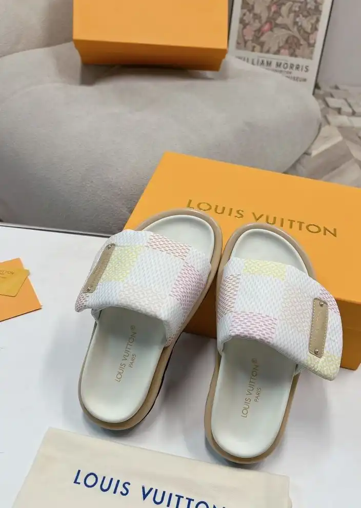 hype LV Slippers