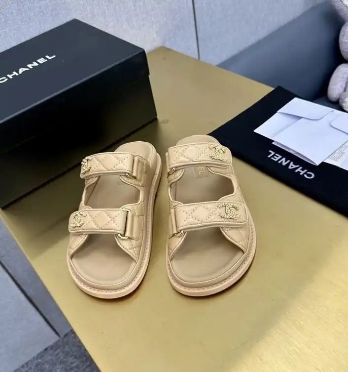 hype Chanel Slippers