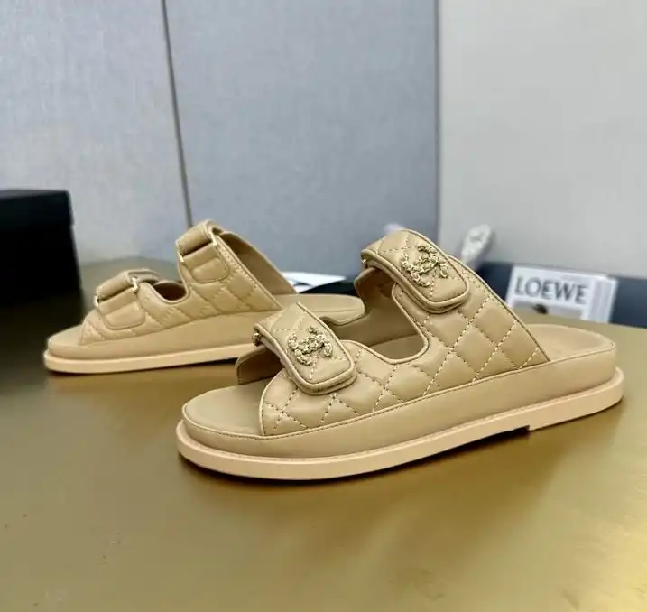 hype Chanel Slippers