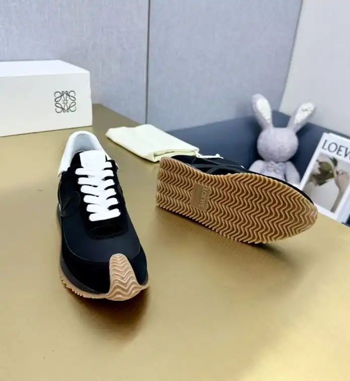 hype Loewe Sneakers