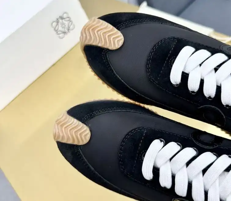 hype Loewe Sneakers