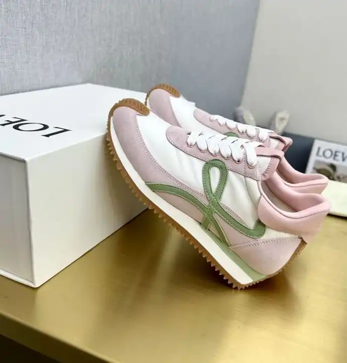 hype Loewe Sneakers