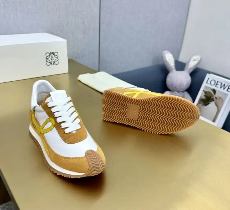 hype Loewe Sneakers