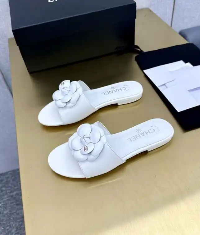 hype Chanel Slippers