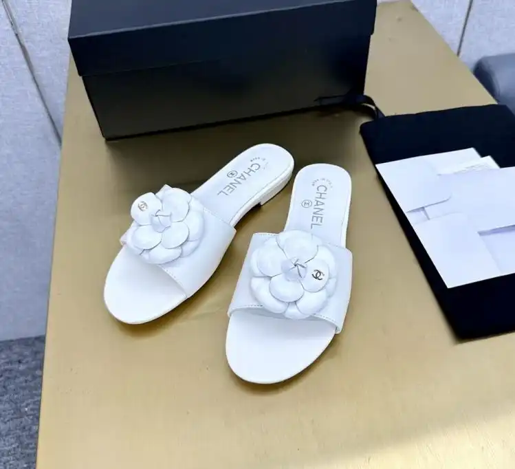 hype Chanel Slippers