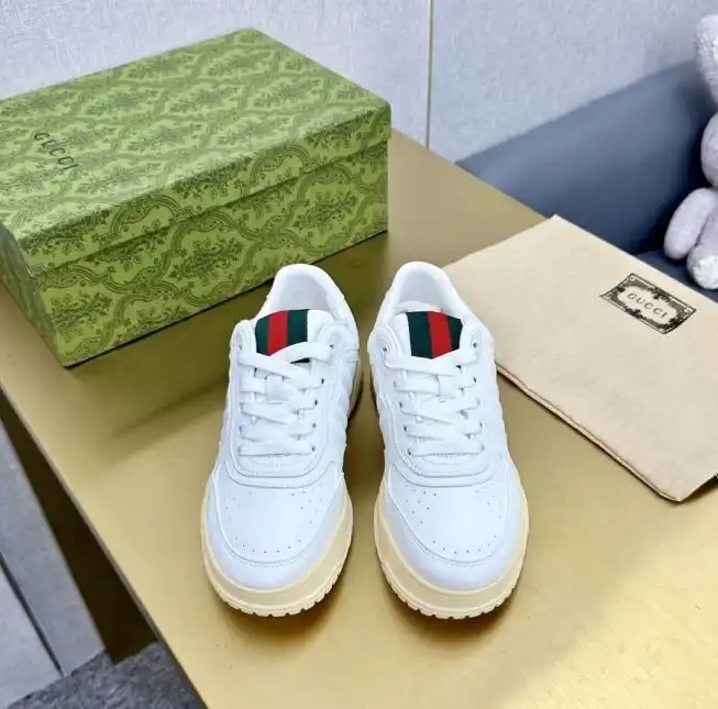 hype Gucci Sneakers