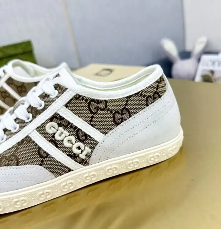 hype Gucci Sneakers