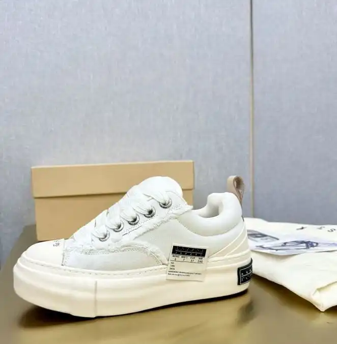 hype Balenciaga Sneakers