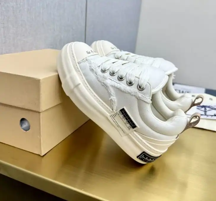 hype Balenciaga Sneakers