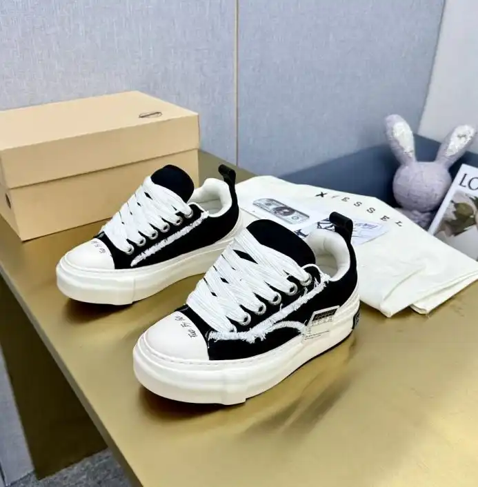 hype Balenciaga Sneakers