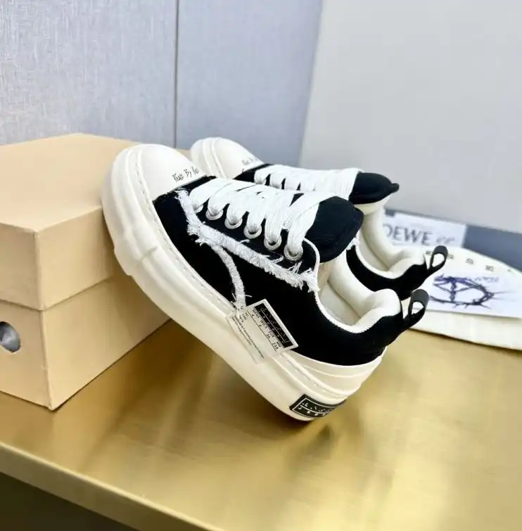 hype Balenciaga Sneakers