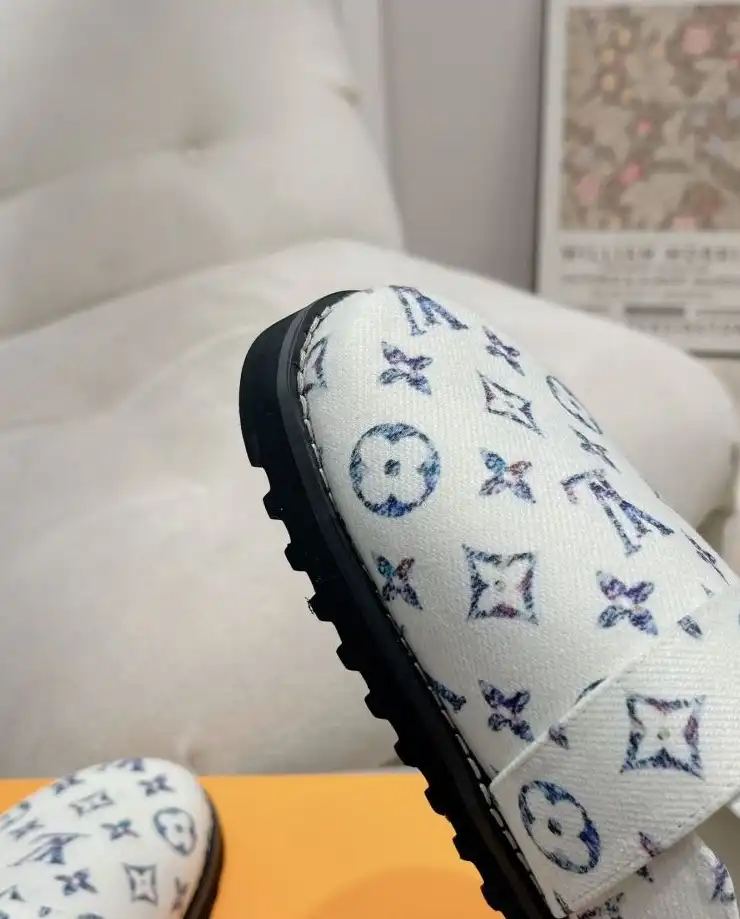 hype LV Slippers