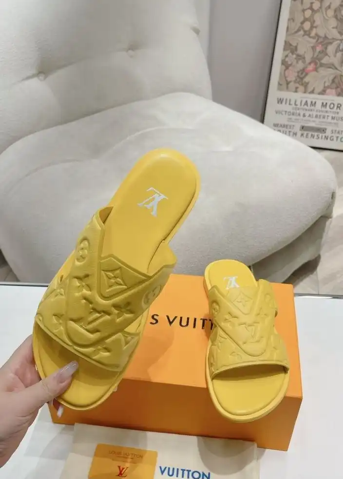 hype LV Slippers