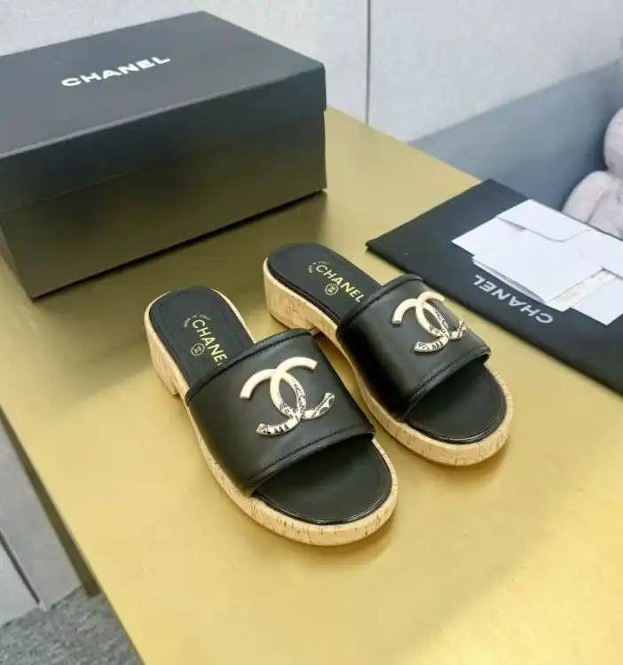 hype Chanel Slippers