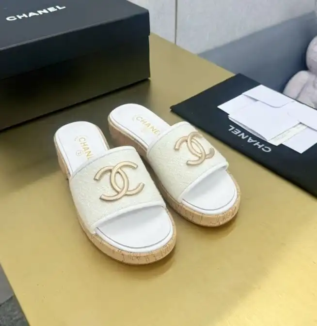 hype Chanel Slippers