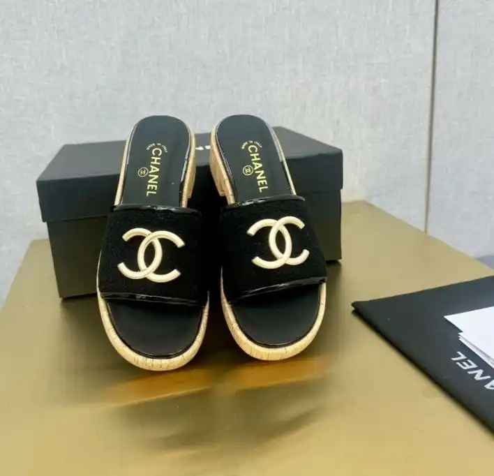 hype Chanel Slippers