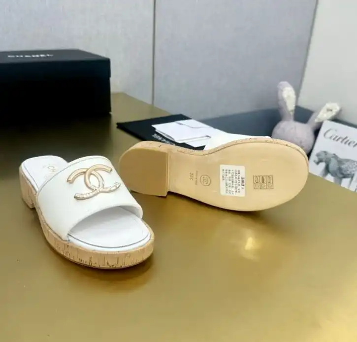 hype Chanel Slippers